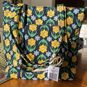 Vera Bradley small Zip Tote in Daffodil pattern, NWT